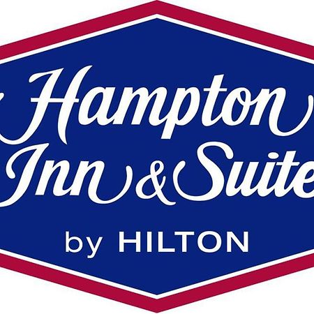 Hampton Inn By Hilton Lincoln Downtown Екстериор снимка